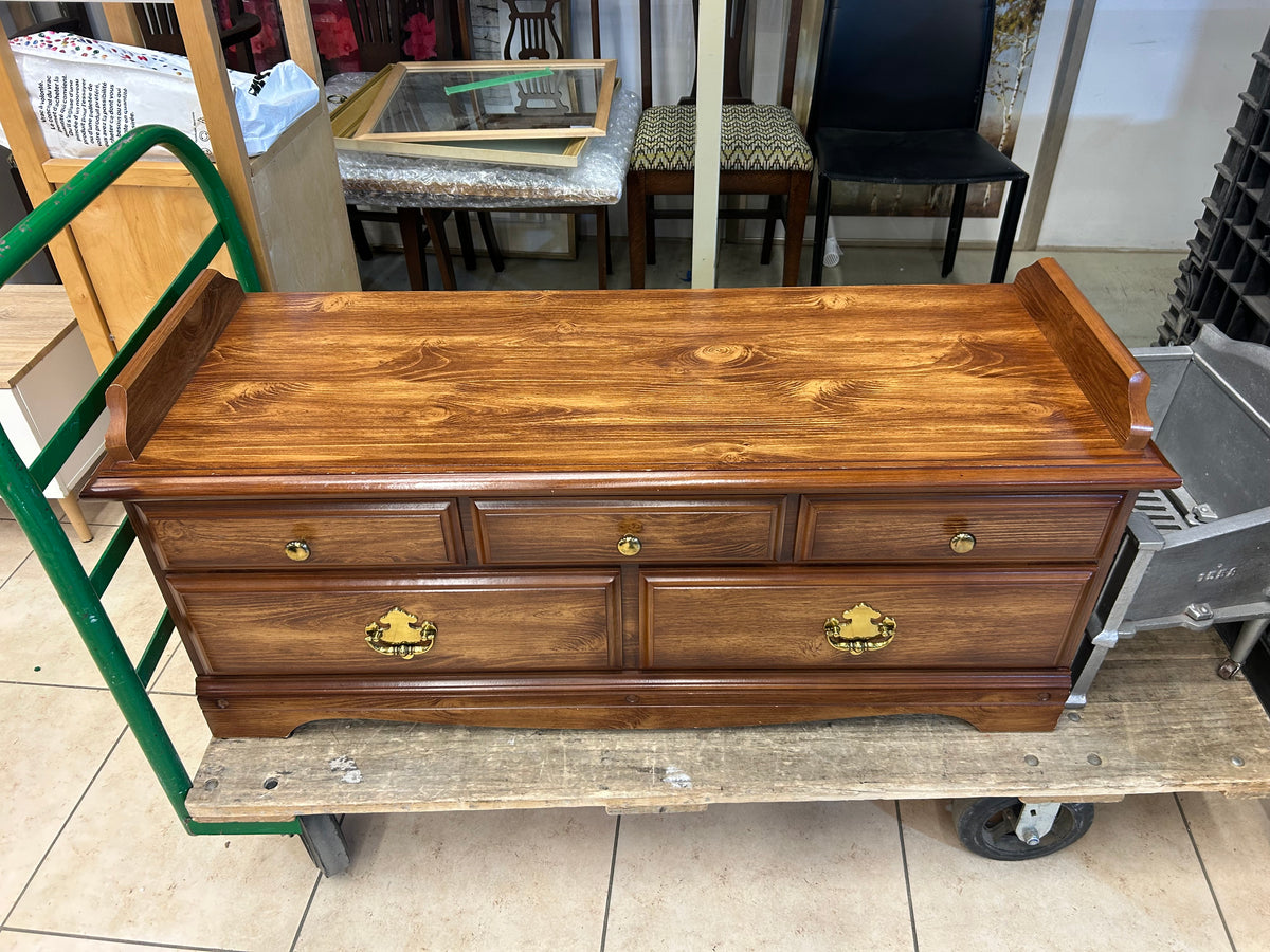Coffre Cedar Chest