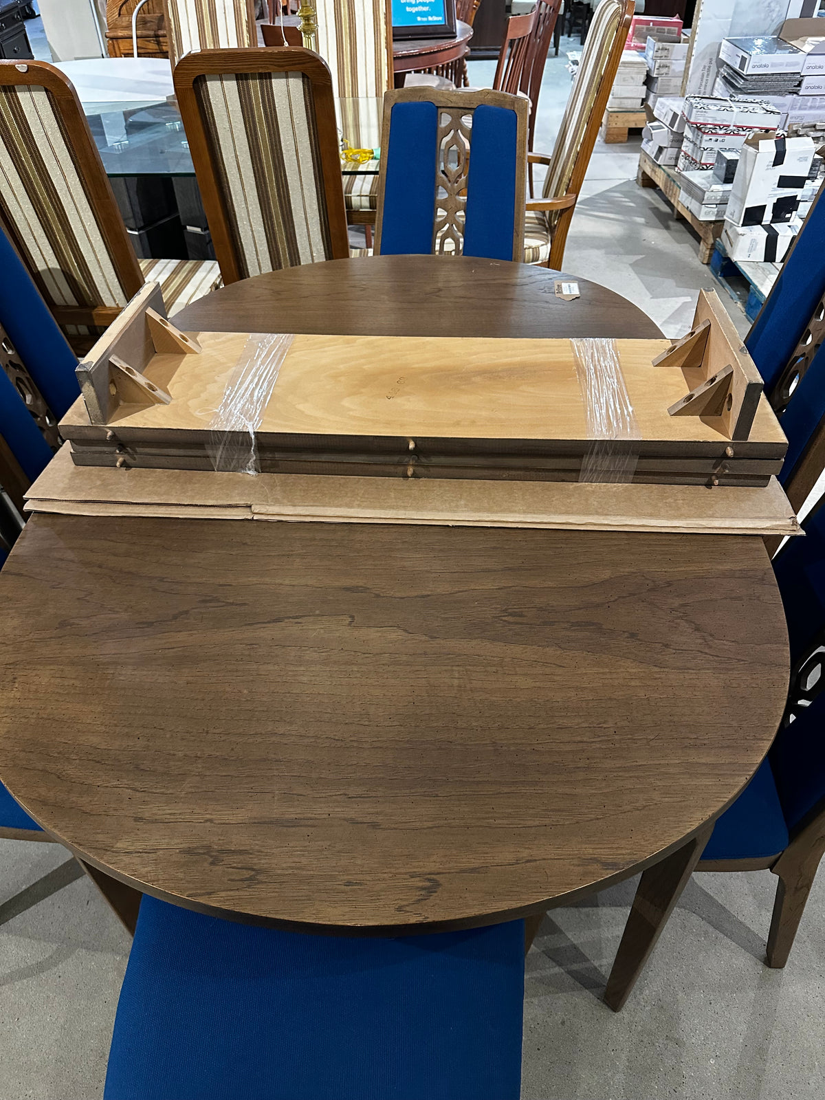 MCM Dining table and 6 chairs