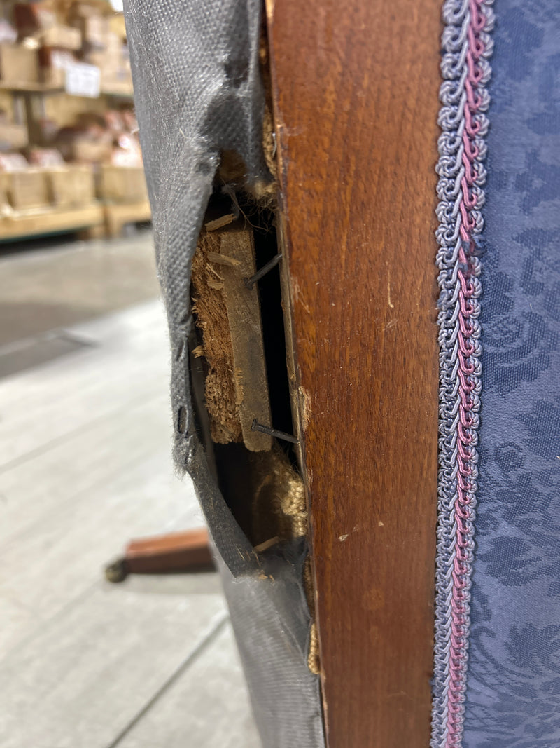 Royal Navy blue Lounge Chair