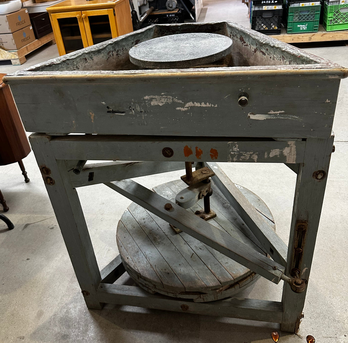 Leach Treadle Wheel (Antique Potter's Wheel)