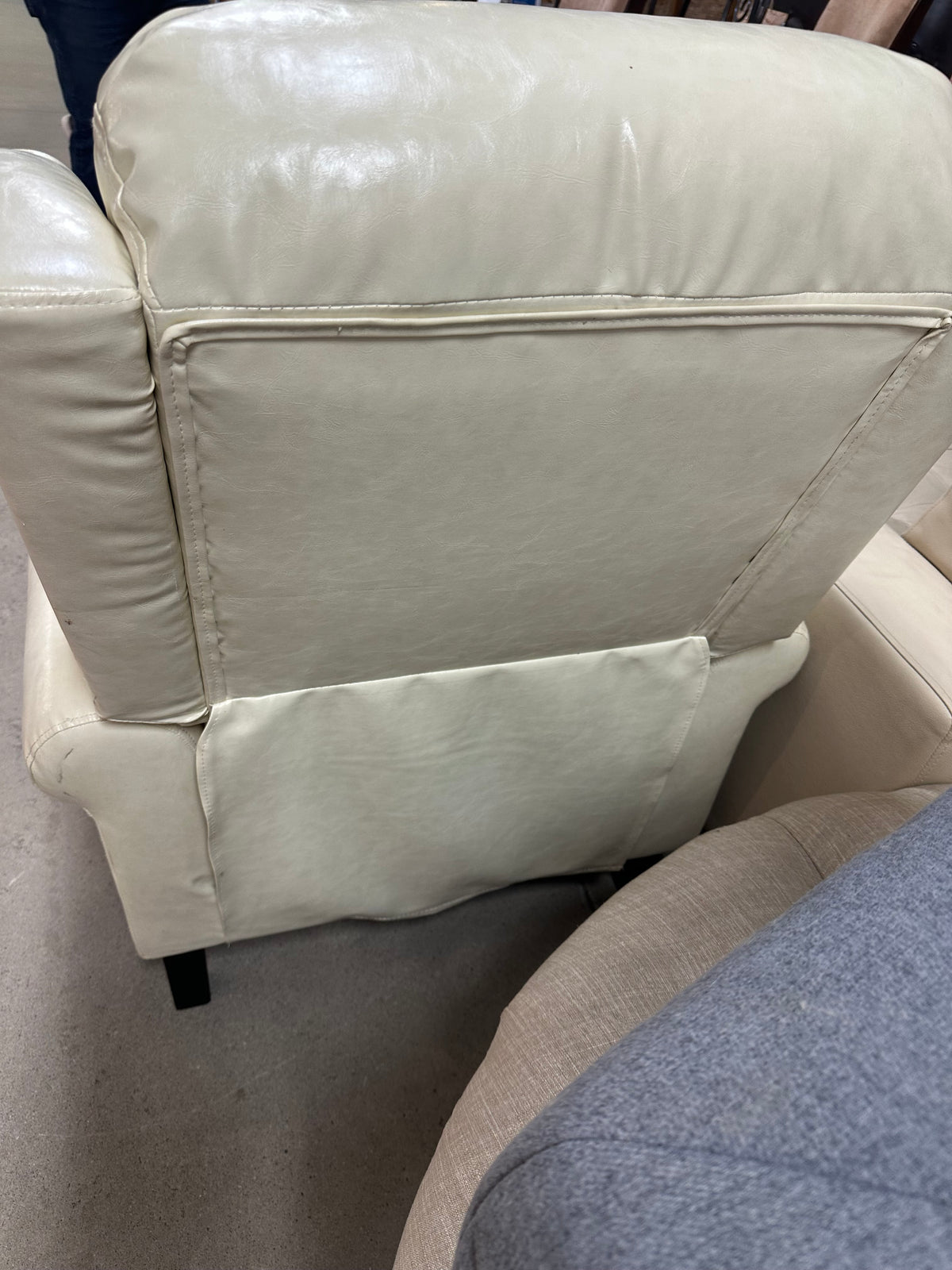 Electric Wingback Massage Chair