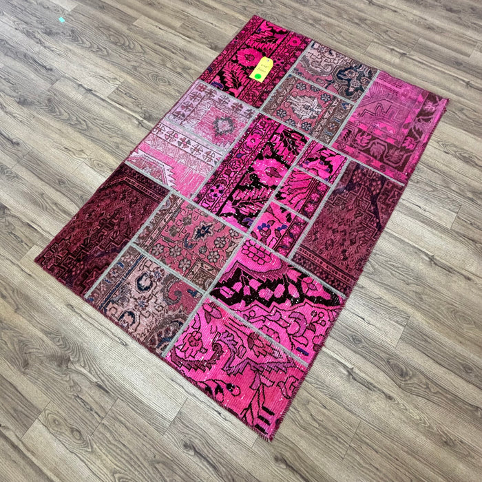 4×6-ft Pink Persian Patchwork Rug – Hand-Knotted Polyester, 312