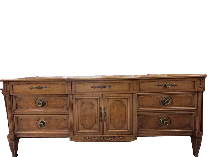 7-Drawer French Dresser w. Matching Mirror