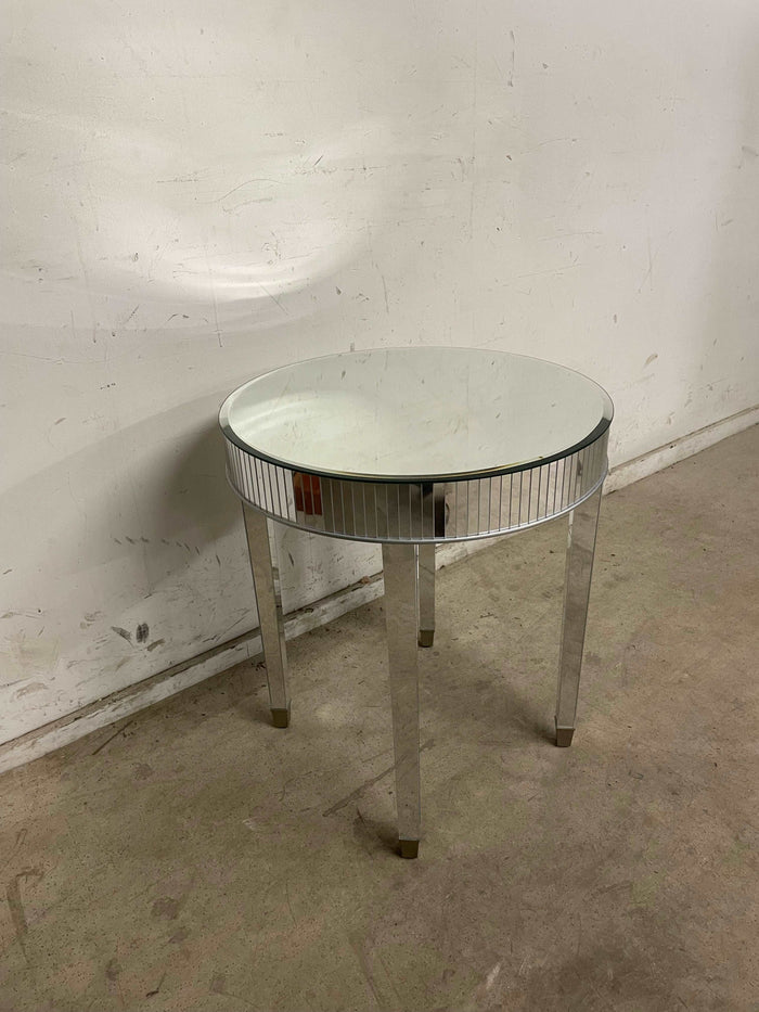 19.5"Dia Mirrored Round Side Table