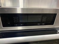 Miele H 4884 BP 30-inch Single Electric Wall Oven