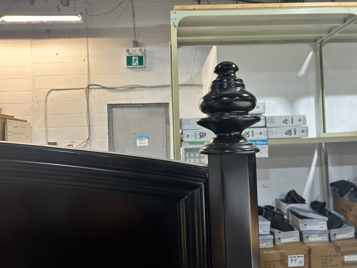 Bruto King Size Bedframe