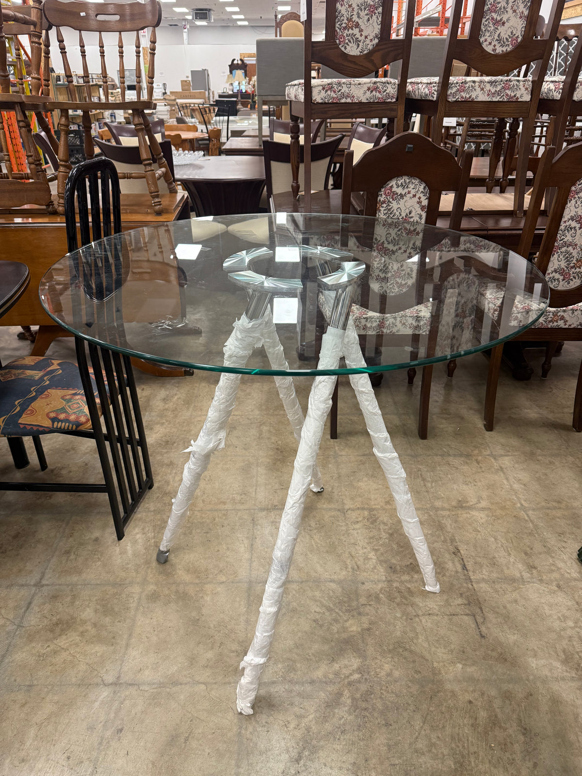 High Round Glass-top Dining Table