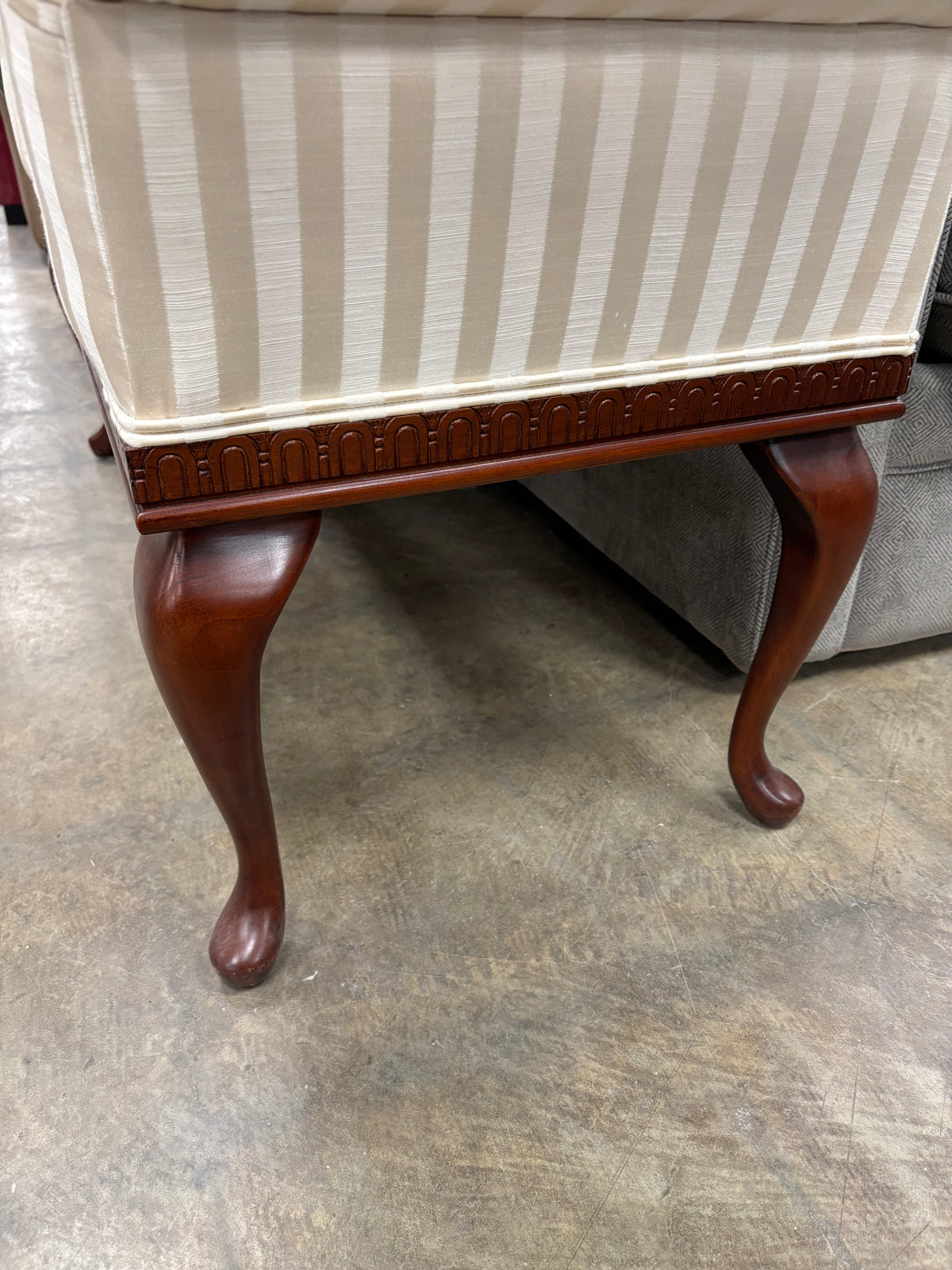 Vintage Queen Anne Style Bench