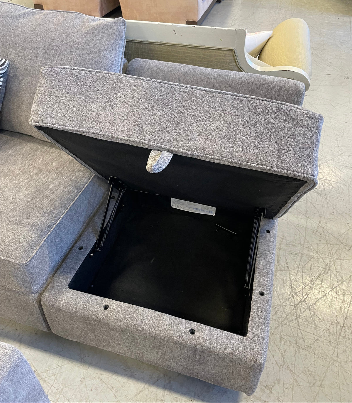 Modular 7-piece Sofa Set with Underseat Storage - Medium Gray