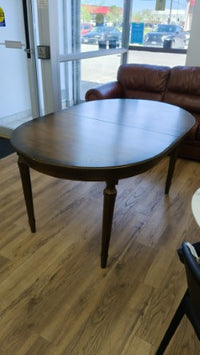 Extendable Dining Table