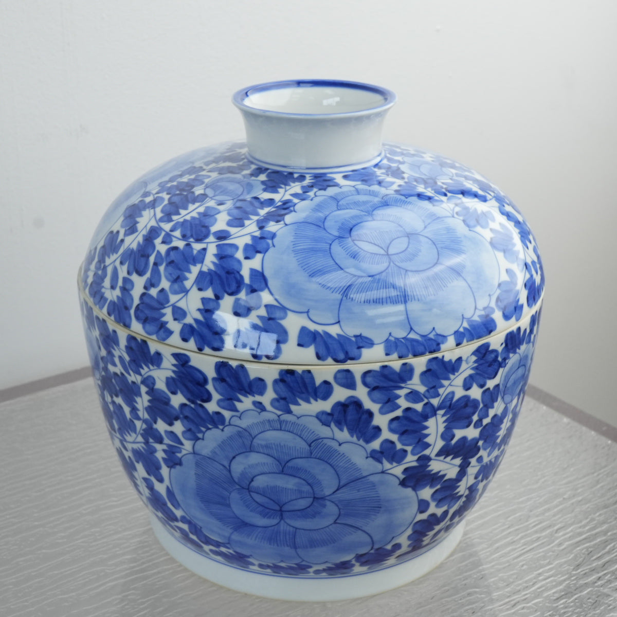 8.5-inch Antique Thai Porcelain Blue and White Lidded Vase