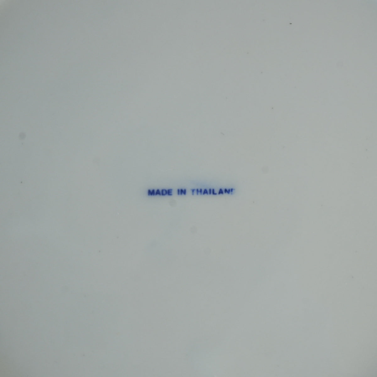 8.5-inch Antique Thai Porcelain Blue and White Lidded Vase