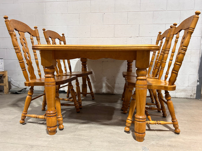 Galanta Dining Set