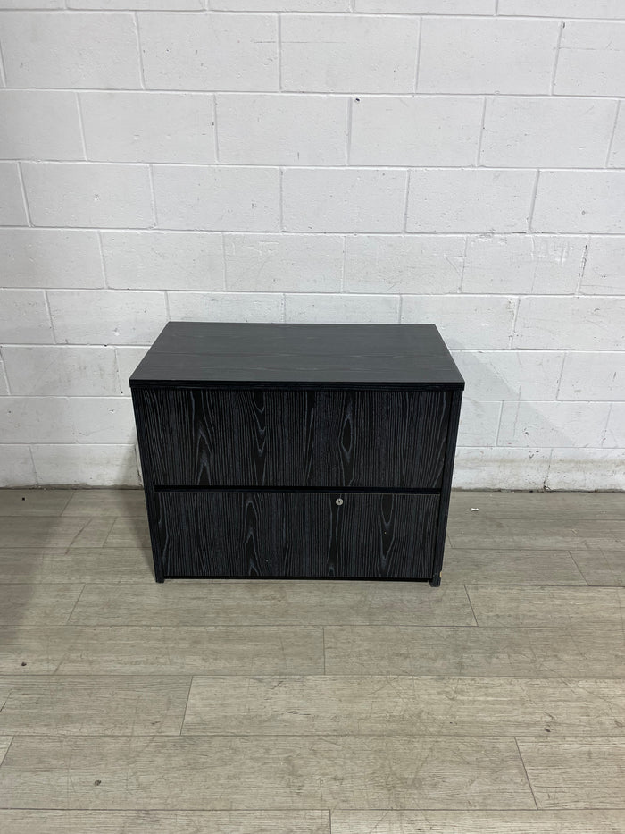 Filing cabinet in Black