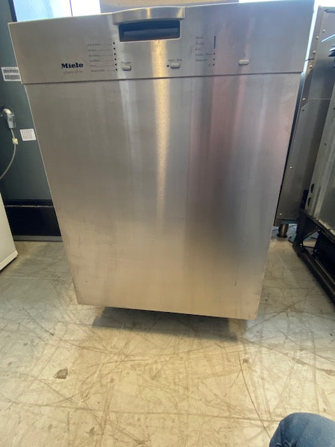 Miele 24" Dishwasher