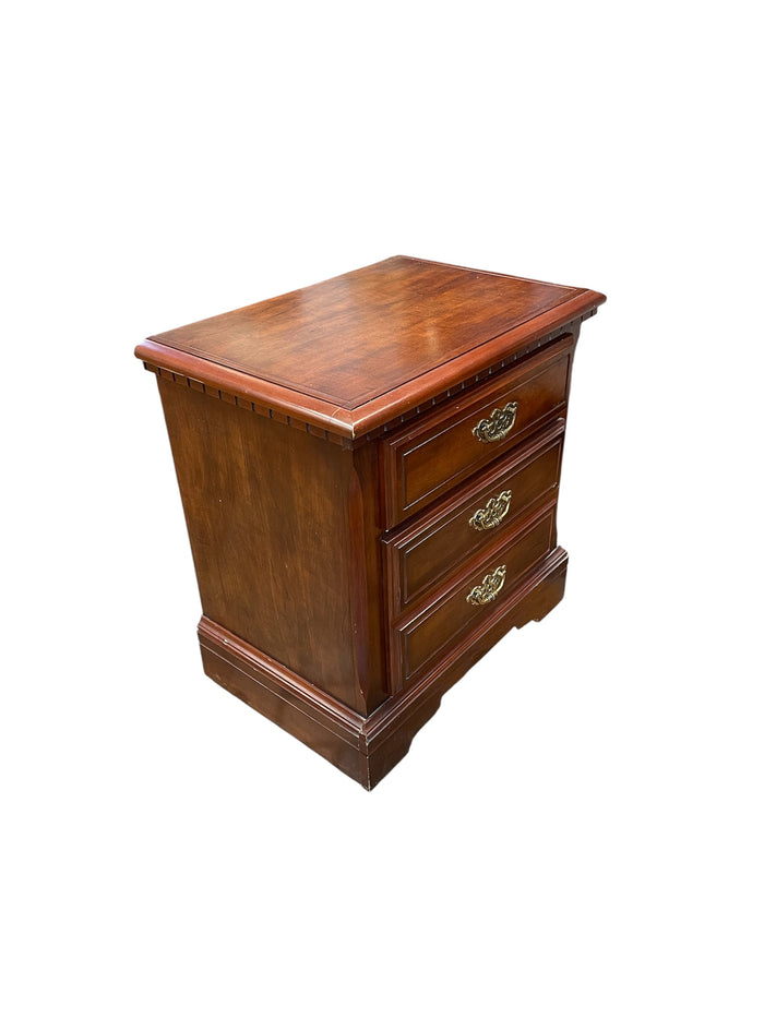 Solid Wood 3-Drawer Nightstand