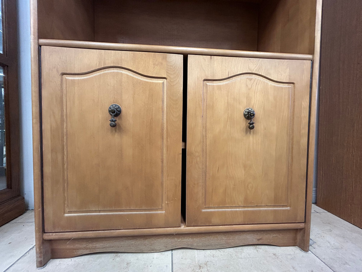 Westminster Book Shelf