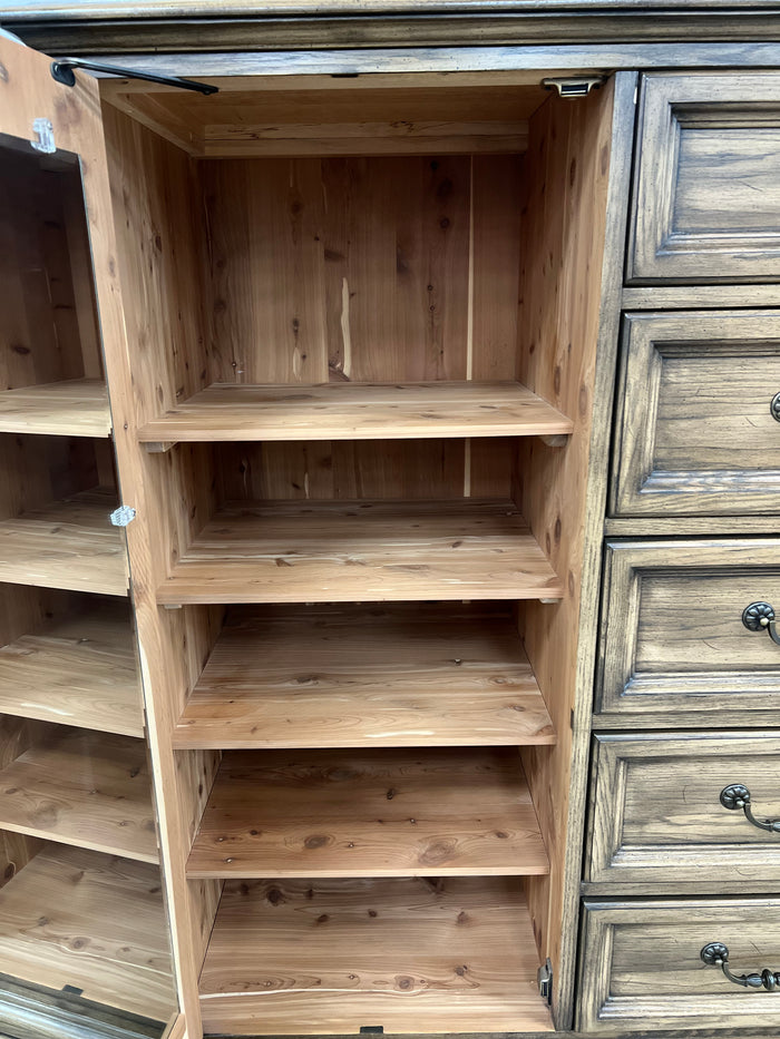 Light Brown Chest and Drawer Unit