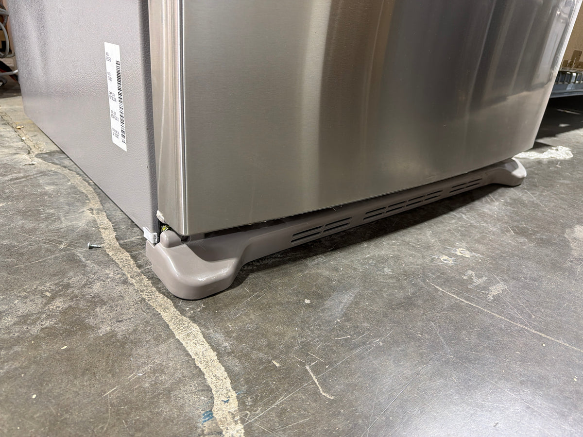 Samsung French Doors Fridge / Freezer Combo SFDF15