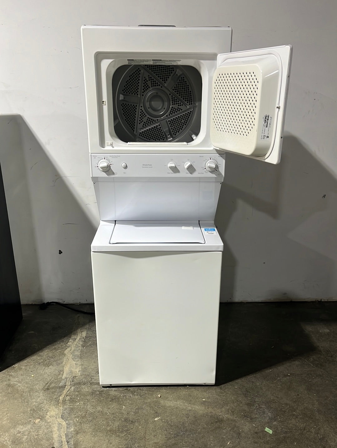 GE Quality Product stackable washer/dryer
