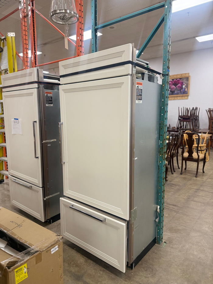 White Modern Viking Panel Ready Refrigerator with a Bottom Freezer