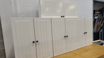 Kitchen Cabinet Set $695