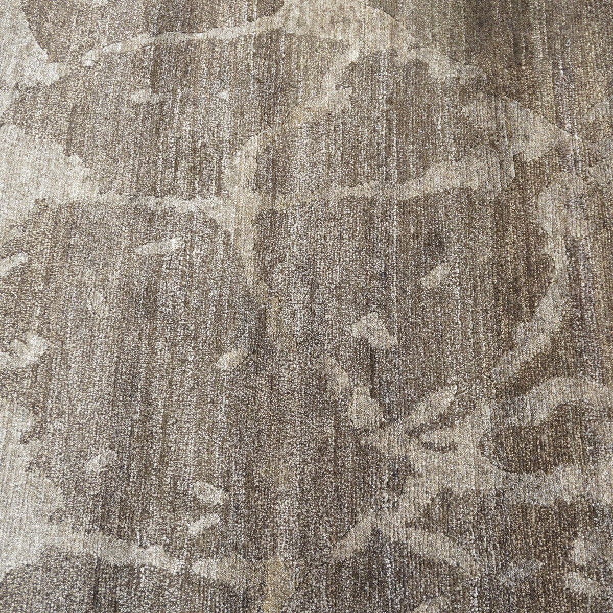 8x10-ft Wool Area Rug, Silk Shadows Abstract