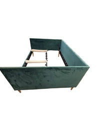 Green Velvet Mid Century Daybed (Full)