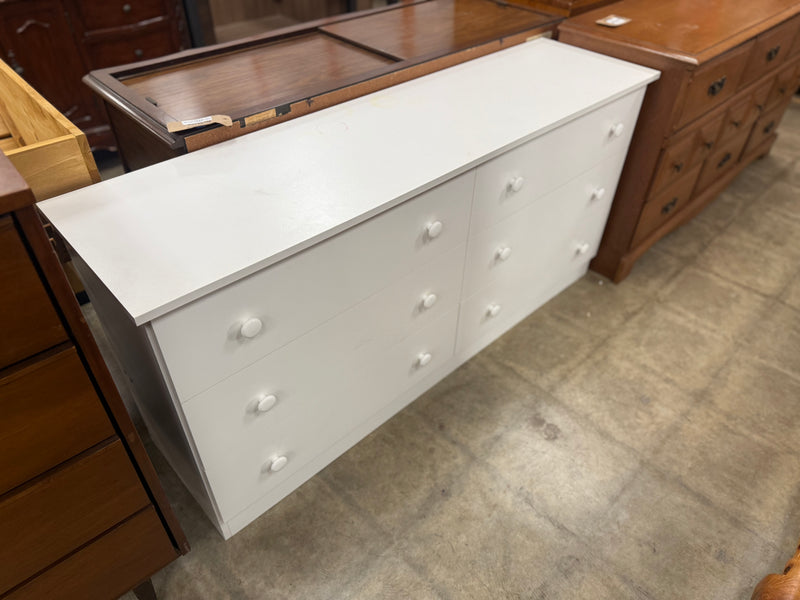 White Low Styled 6-Drawer Dresser