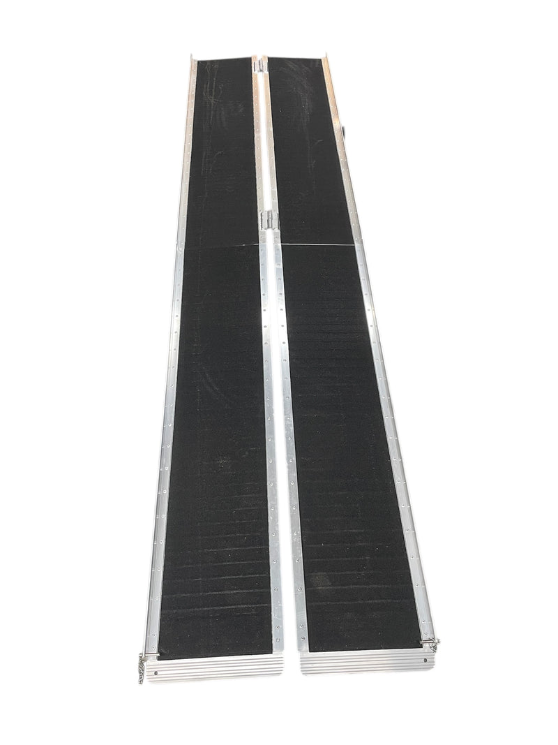 HOMCOM 10ft Ramp Non-Skid Layering Portable Foldable Aluminium