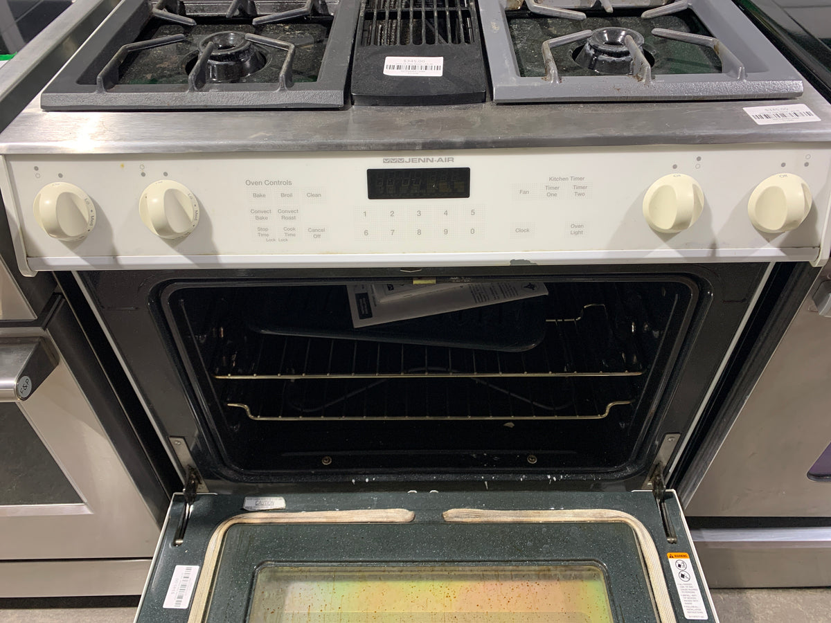 Jenn-Air Gas Stove - AS IS