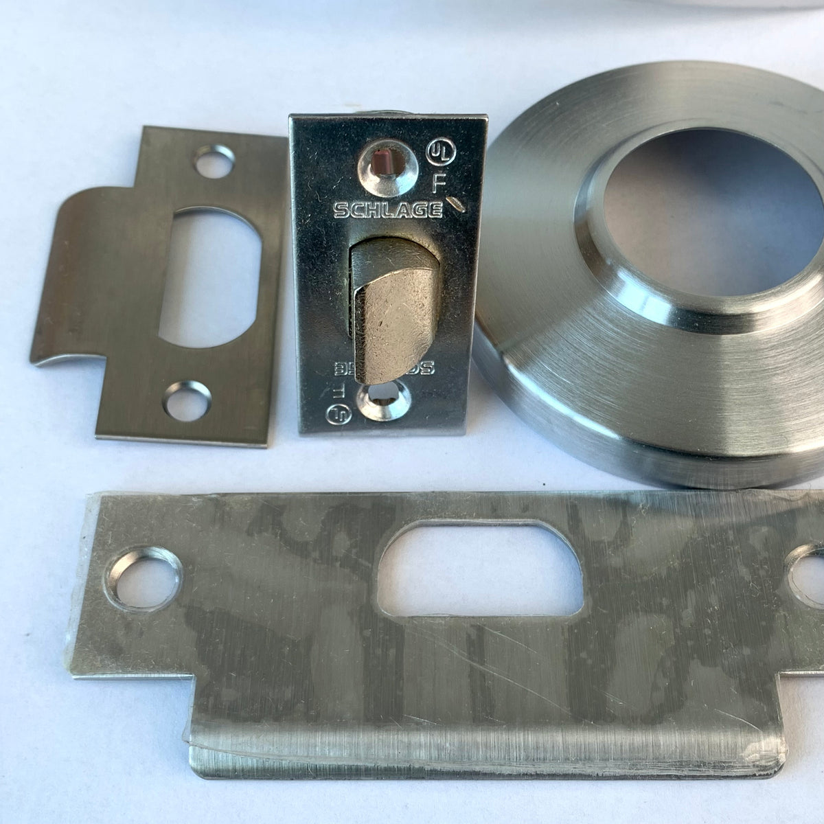 Schlage AL10S JUP 626 Grade 2 Passage Door Lever in Satin Chrome