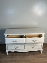 White Solid Wood 6-Drawer Dresser