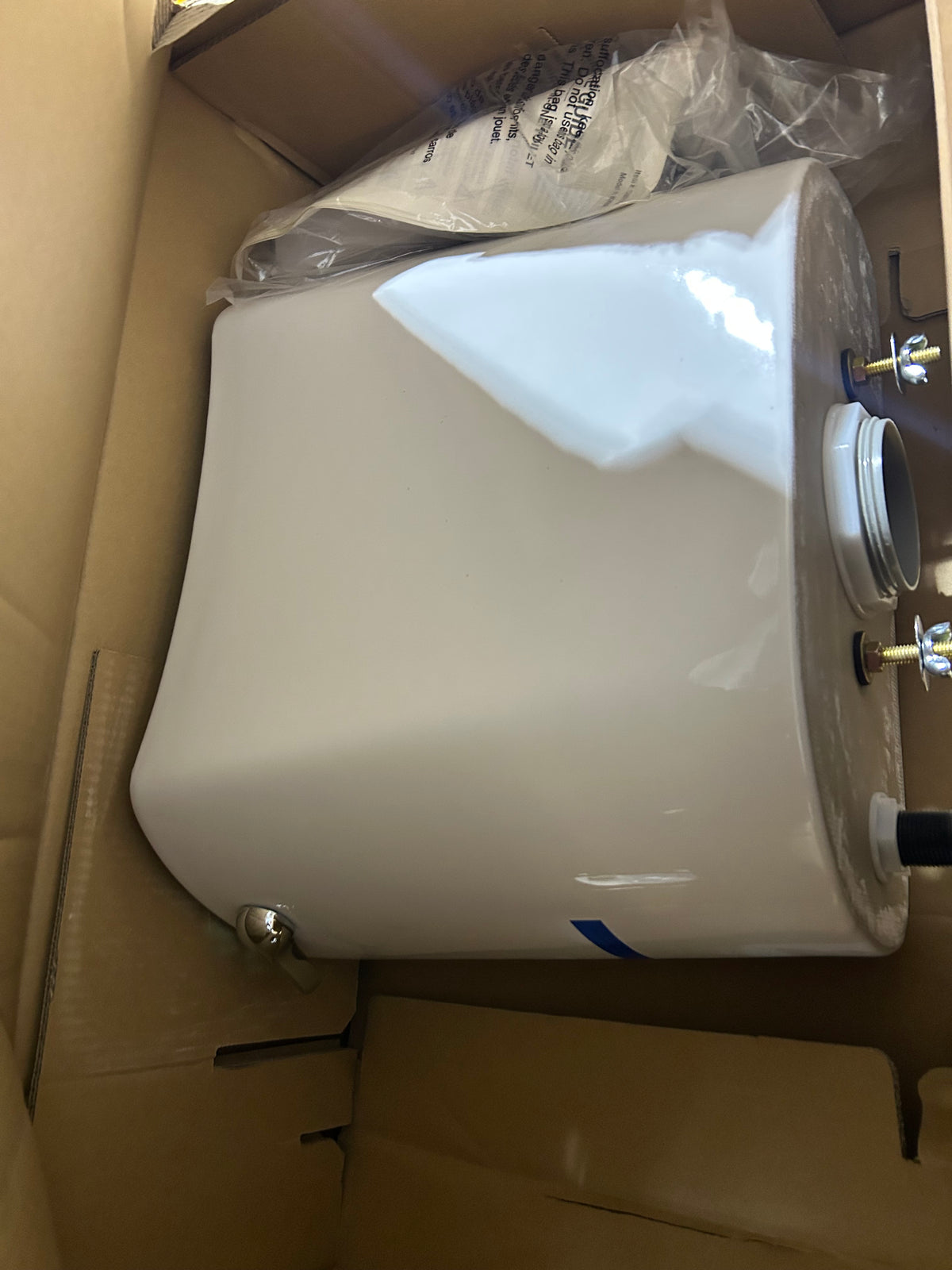 Glacier Bay All-in-One 2-Piece White Round Front Toilet