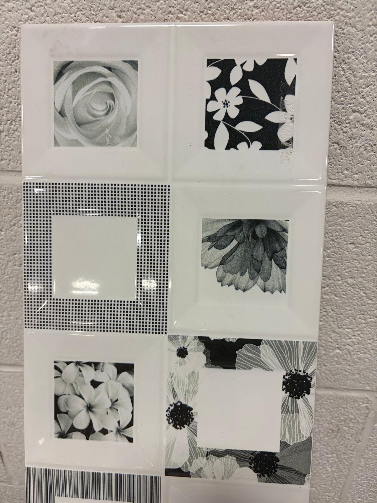 7" x 19" Floral Tile