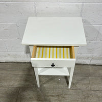 Belso White Nightstand