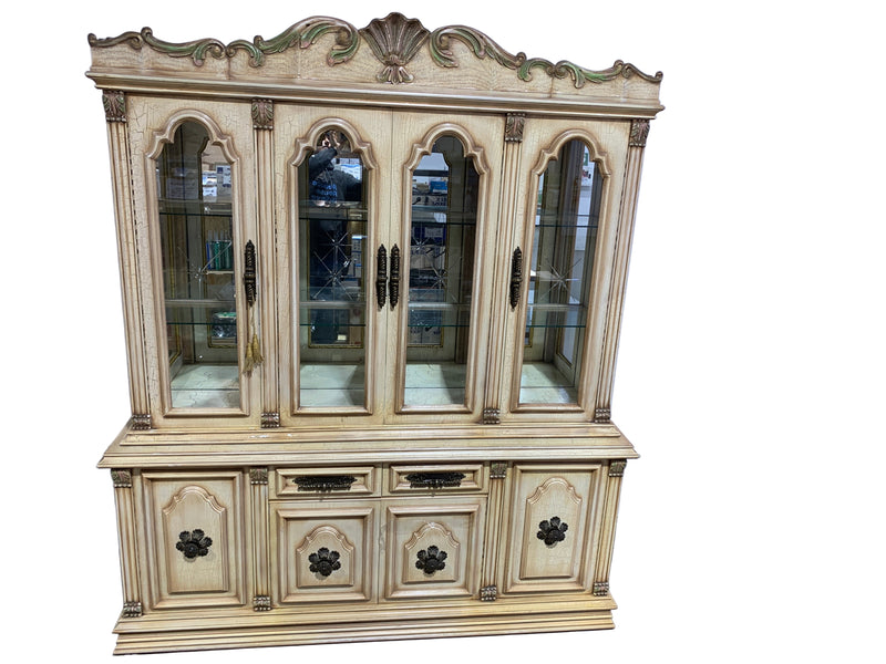 Salisbury China Cabinet