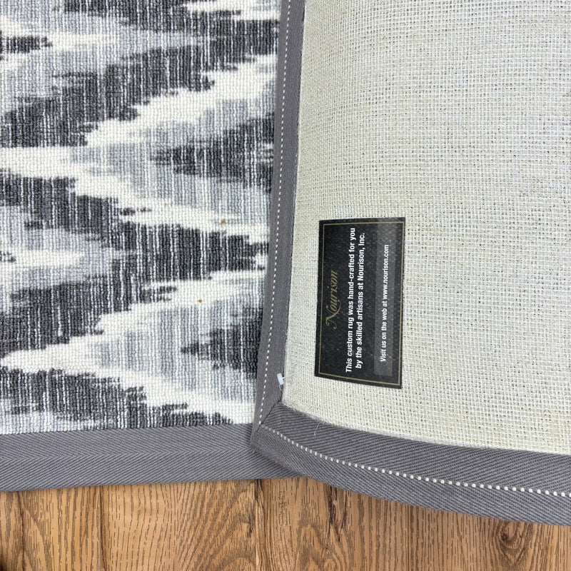 6×9-ft Grey & White Zigzag Rug – Machine-Woven Polyester, 283