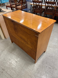 40 In. Wide Vintage 3-Drawer Dresser