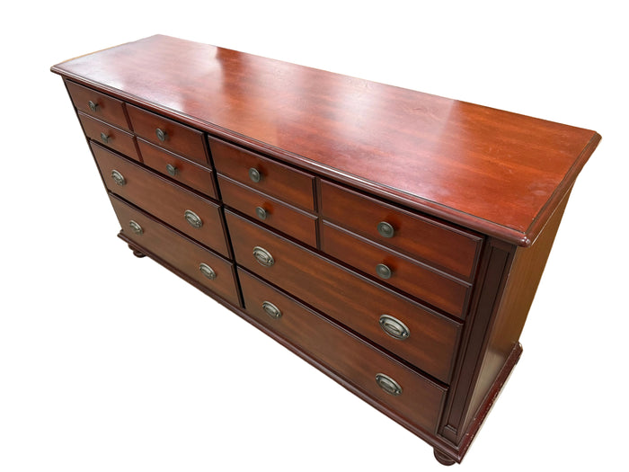 Sibu Transitional Cherry Solid Wood 6-Drawer Dresser