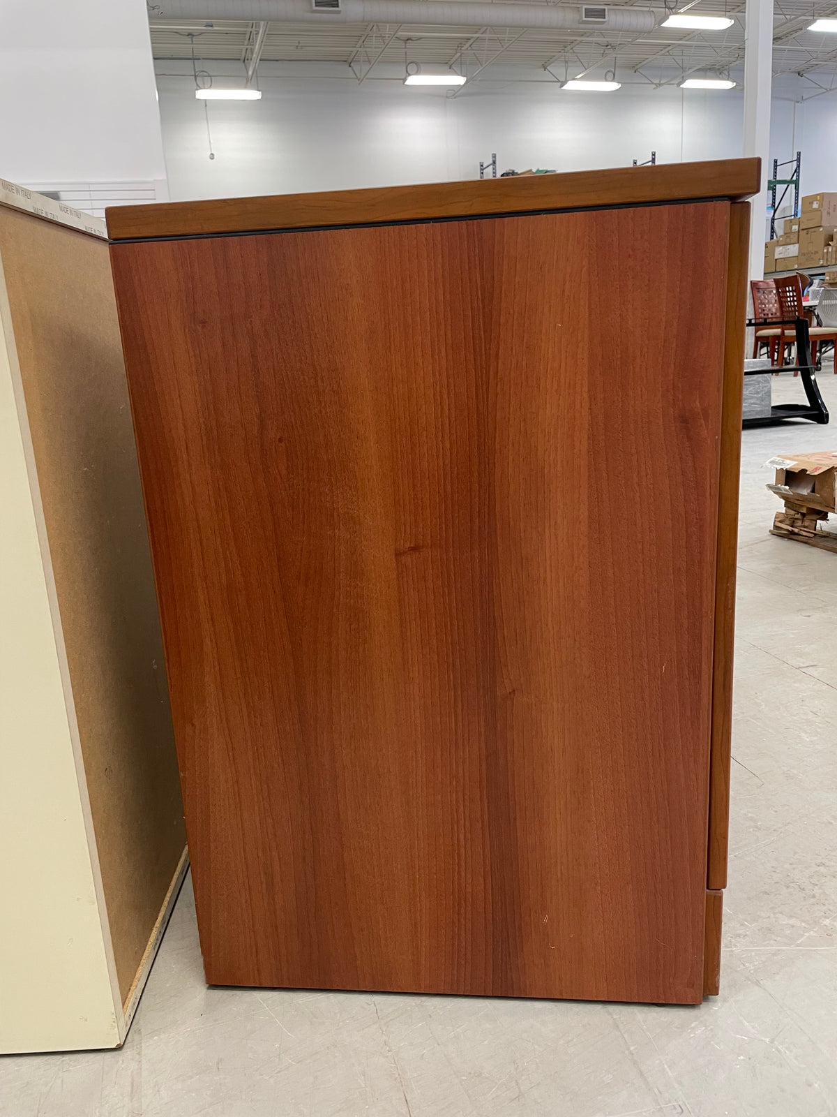 Woodgrain-look Entertainment Unit - 72x29.5x20 inches