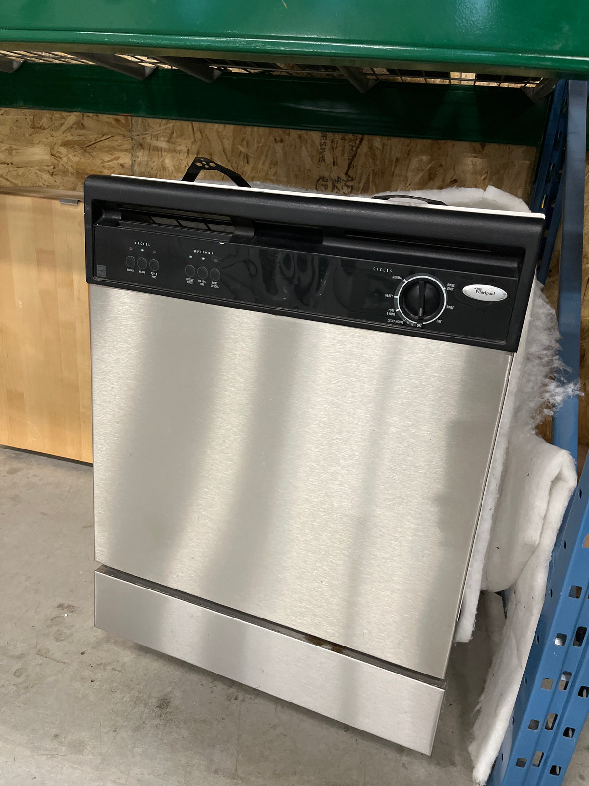 24"W Stainless Steel Whirlpool Dishwasher