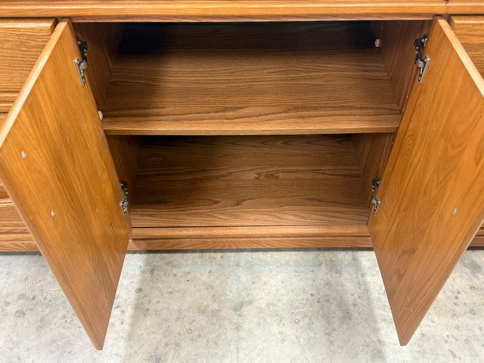 Honey Brown 6-Drawer Dresser