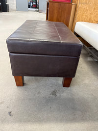39” Leatherette Storage Ottoman