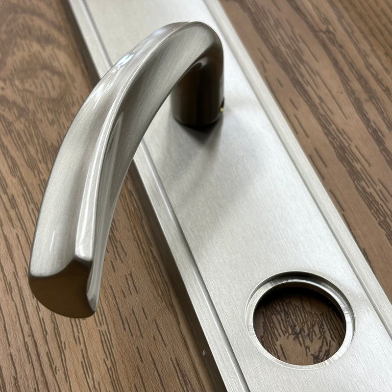 Left-Handed Door Lever with Thumb Turn in Brushed Nickel, 8525BOSSEMLH15