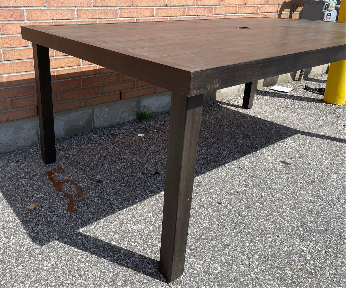 Metal Patio Table with 6 Light Gray Chairs