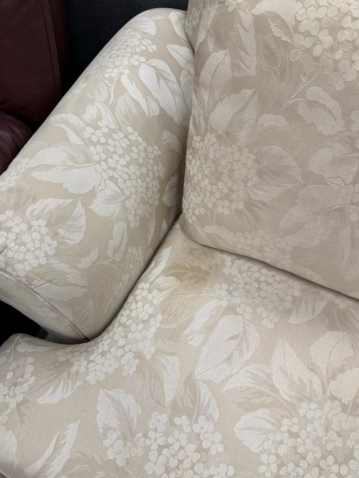 Traditional Floral Damask Cream Club Chair