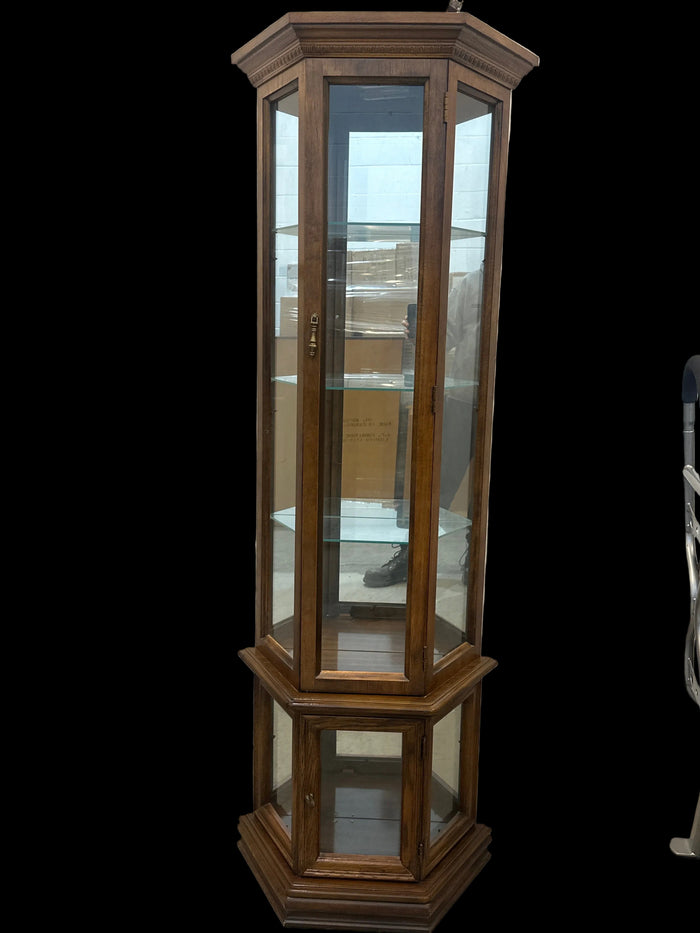 Wooden cabinet w/ 4 shelves