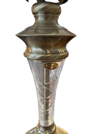 Traditional Table Lamp With Crystal Details