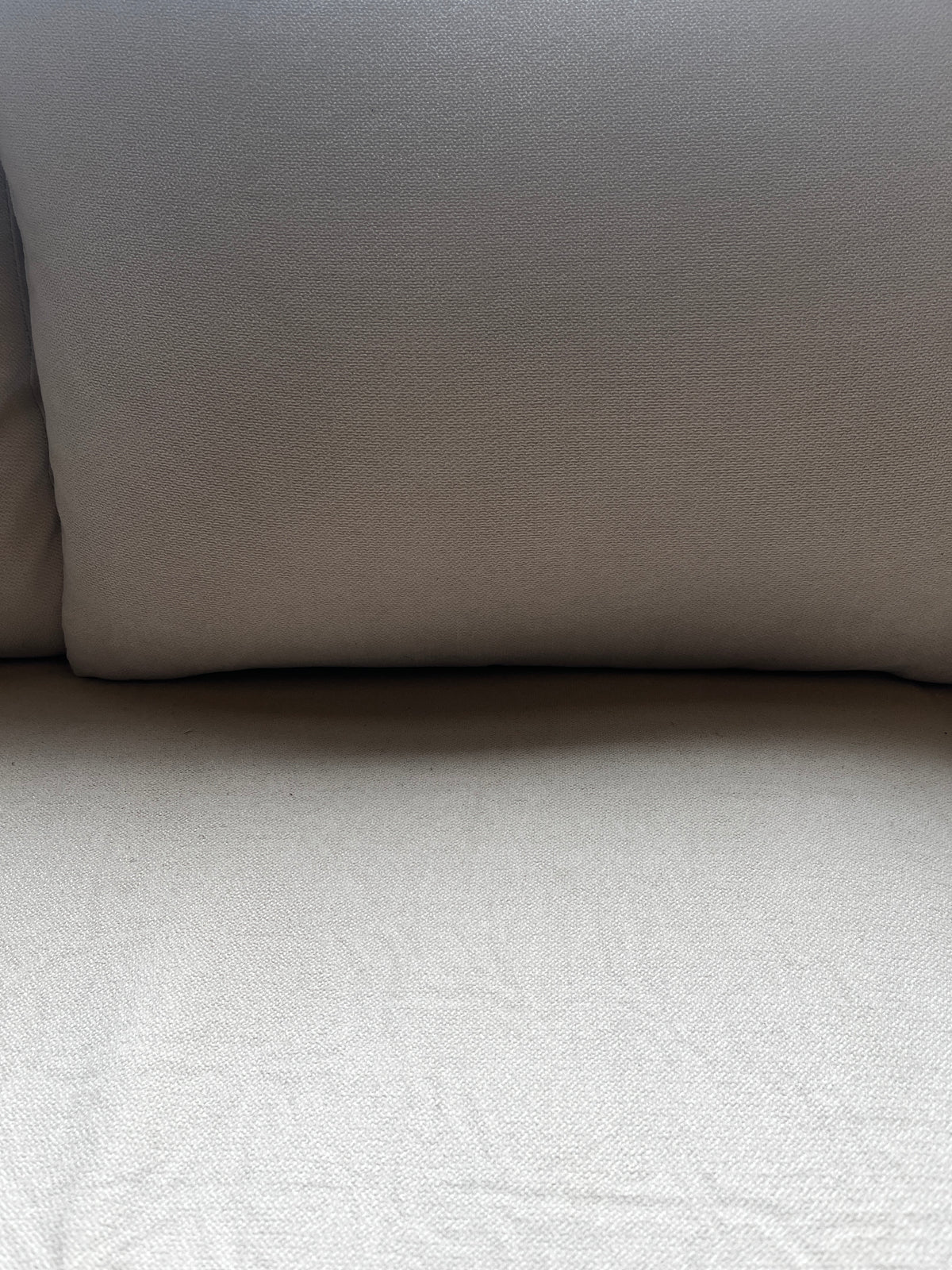 Modern Lounge Sectional w/ Ottoman